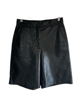 Babaton faux leather chino style long inseam shorts size 4 excellent condition